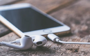 ネットで映画を無料で観るなら？お得な方法とサービスまとめ