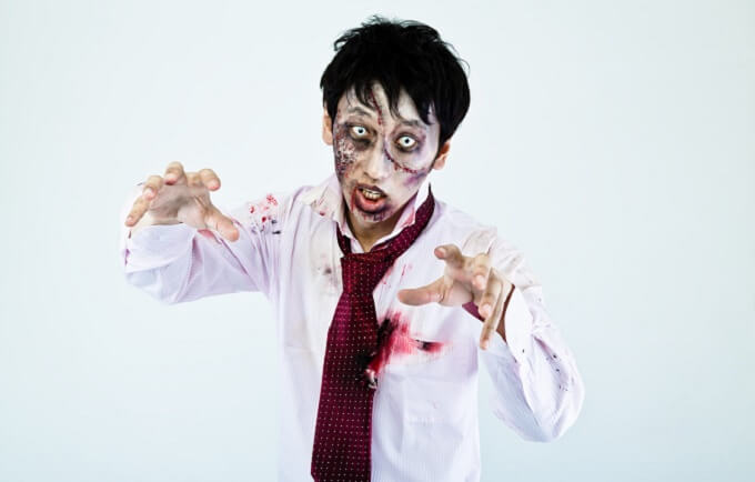 男性ゾンビ