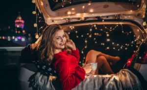 ドラマ『コンフィデンスマンJP』を無料で観られるおすすめ動画配信サービス