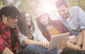 Disney+(ディズニープラス)の動画配信サービスの特徴と口コミ評判